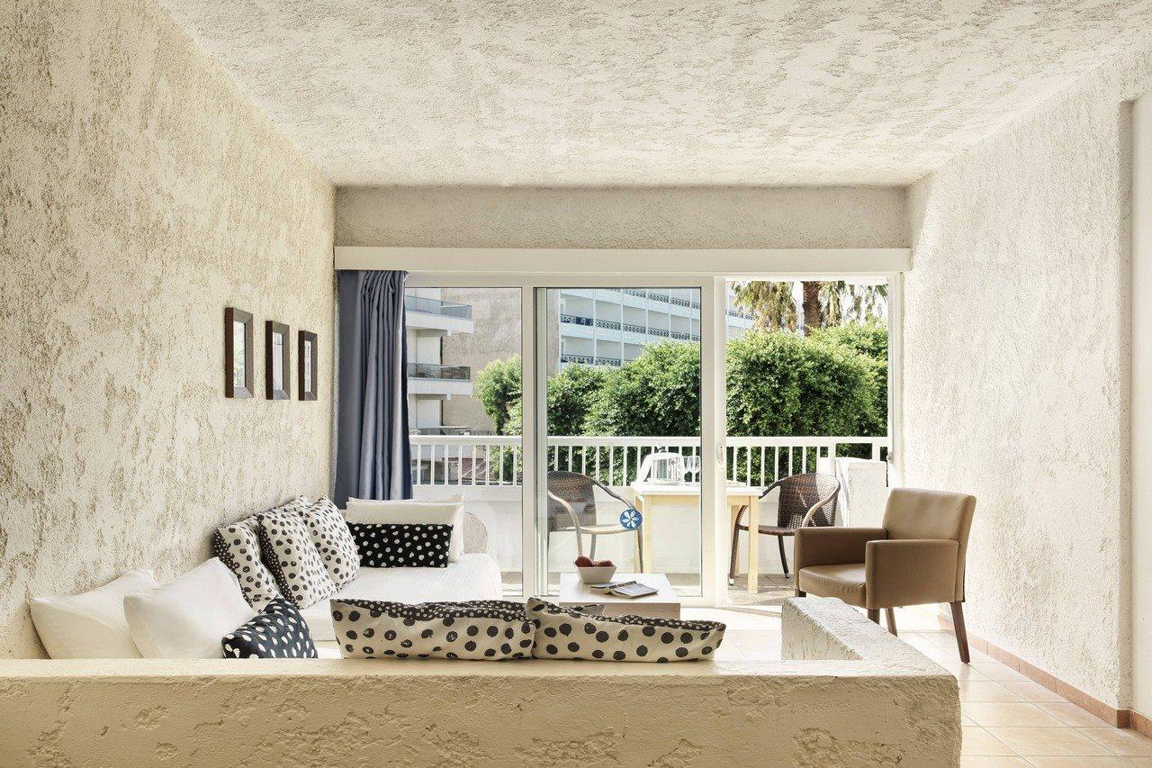 The Apartments By Esperia Rhodes City Exteriör bild