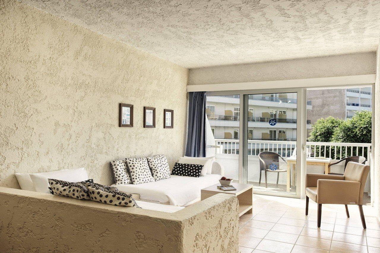 The Apartments By Esperia Rhodes City Exteriör bild